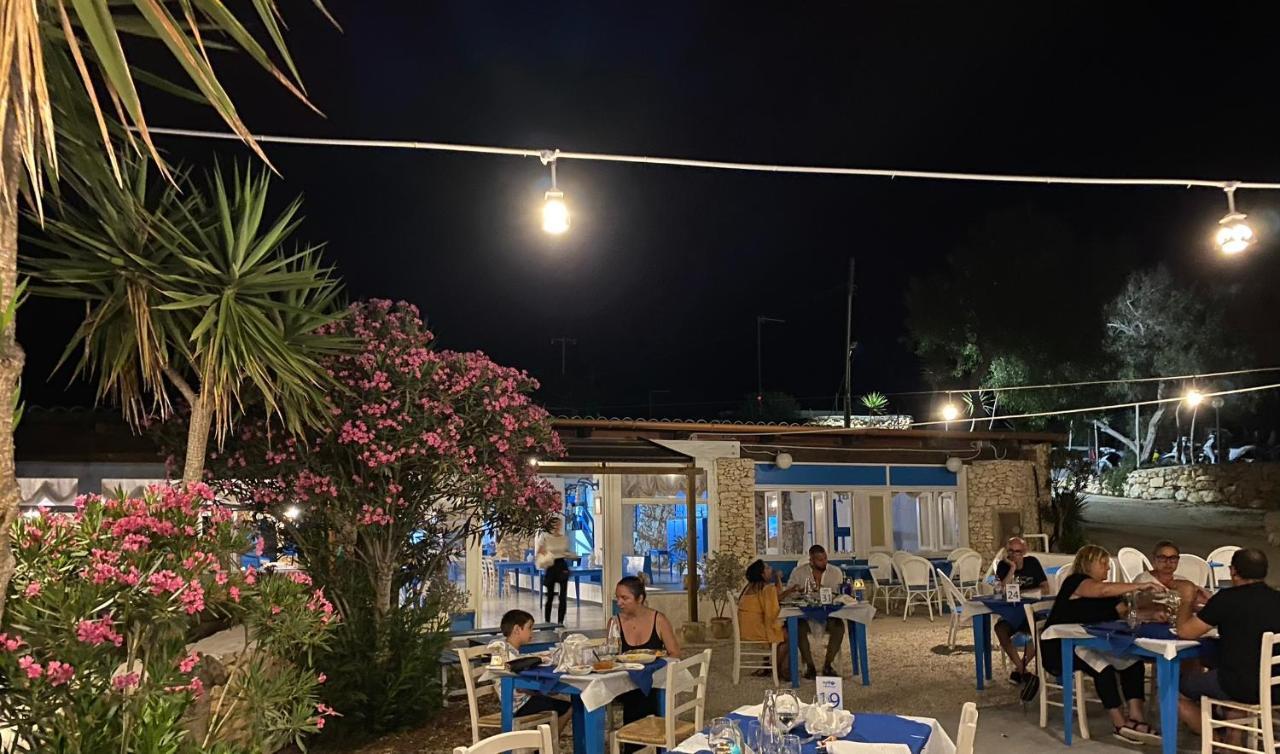 Villaggio La Roccia Camping Lampedusa Buitenkant foto