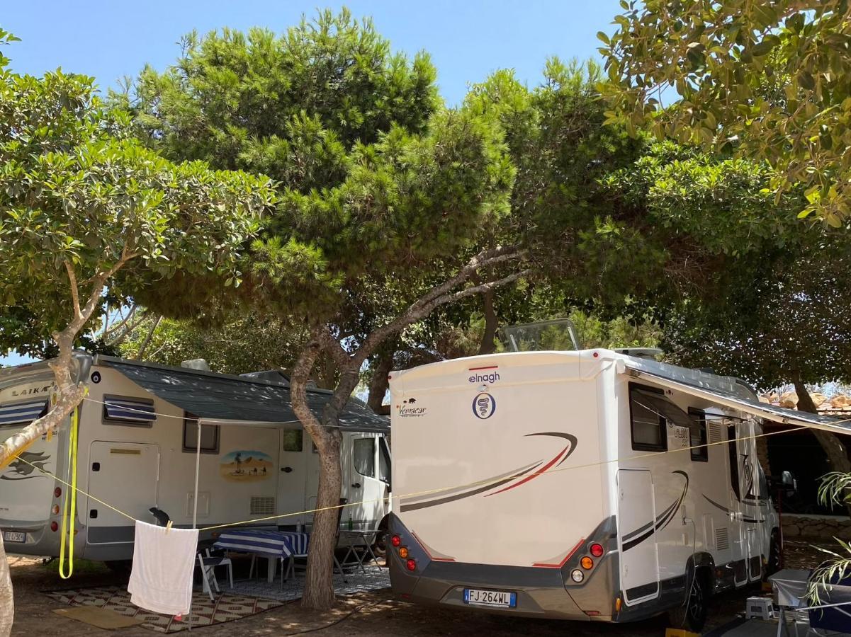 Villaggio La Roccia Camping Lampedusa Buitenkant foto